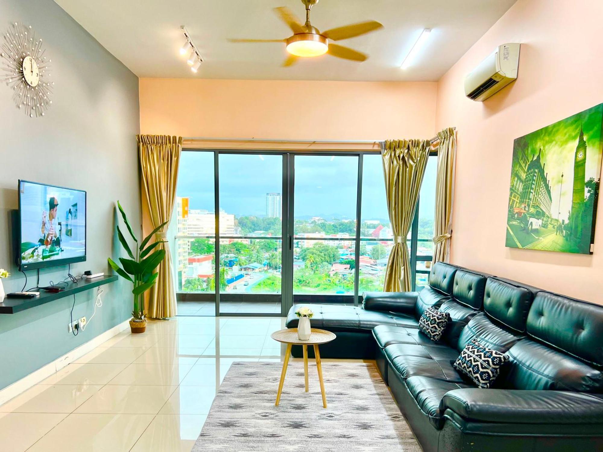 Capital O 90987 The Loft Residences Homestay @ Imago Shopping Mall 2 Kampong Sembulan Exteriér fotografie
