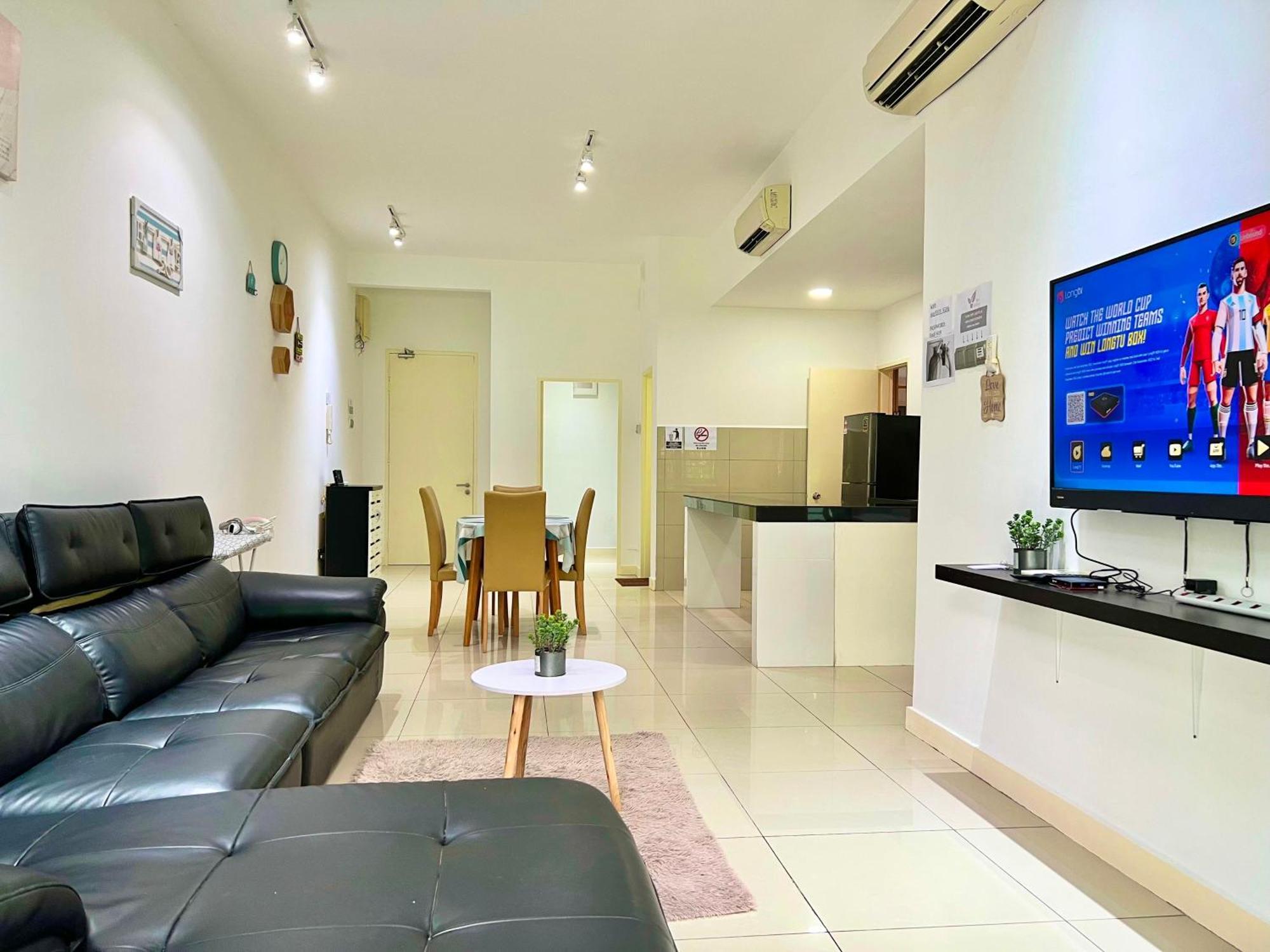 Capital O 90987 The Loft Residences Homestay @ Imago Shopping Mall 2 Kampong Sembulan Exteriér fotografie